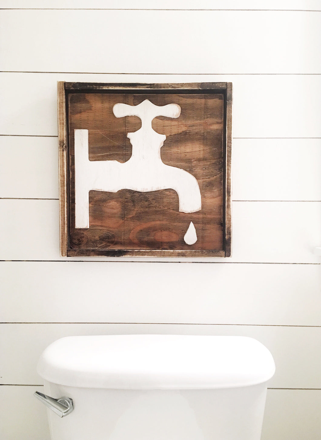 Water Faucet ( 2D) -Wood Sign